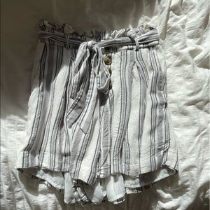 Paper bag waist shorts